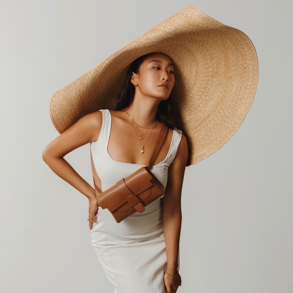 SENREVE Aria Crossbody Or Belt Bag In Pebbled Chestnut New With Tags - Picture 2 of 12